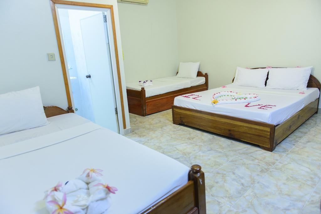 סיהאנוקוויל Zana Beach Guesthouse מראה חיצוני תמונה